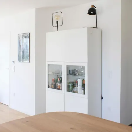 Spacious 2-bedroom Near Paris Lejlighed